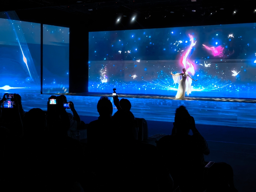 科技赋能千年名胜镇江“金山幻境VR大空间”新春启幕(图1)