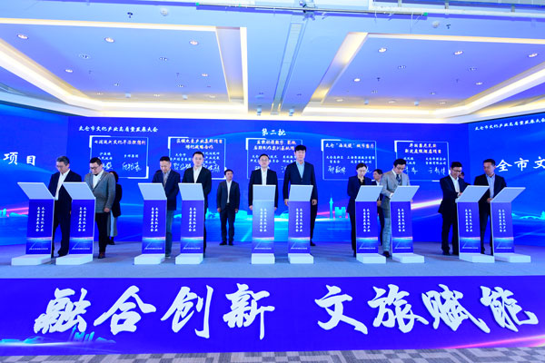 顶流IP“带不动”！曲江文旅去年扣非净利创上市20年新低今年首季减亏(图1)